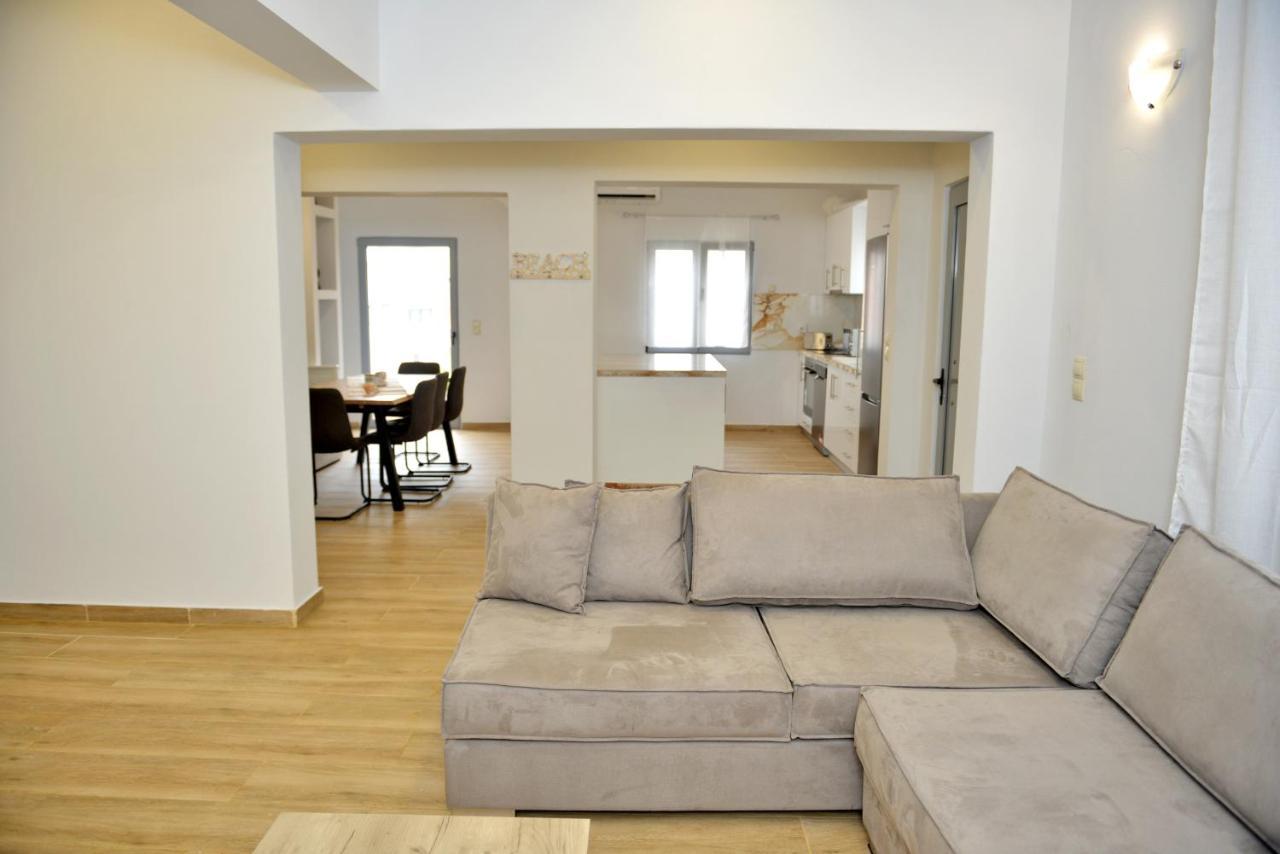 Rhodes City Exquisite 4-Bedroom Prestige Apartment מראה חיצוני תמונה